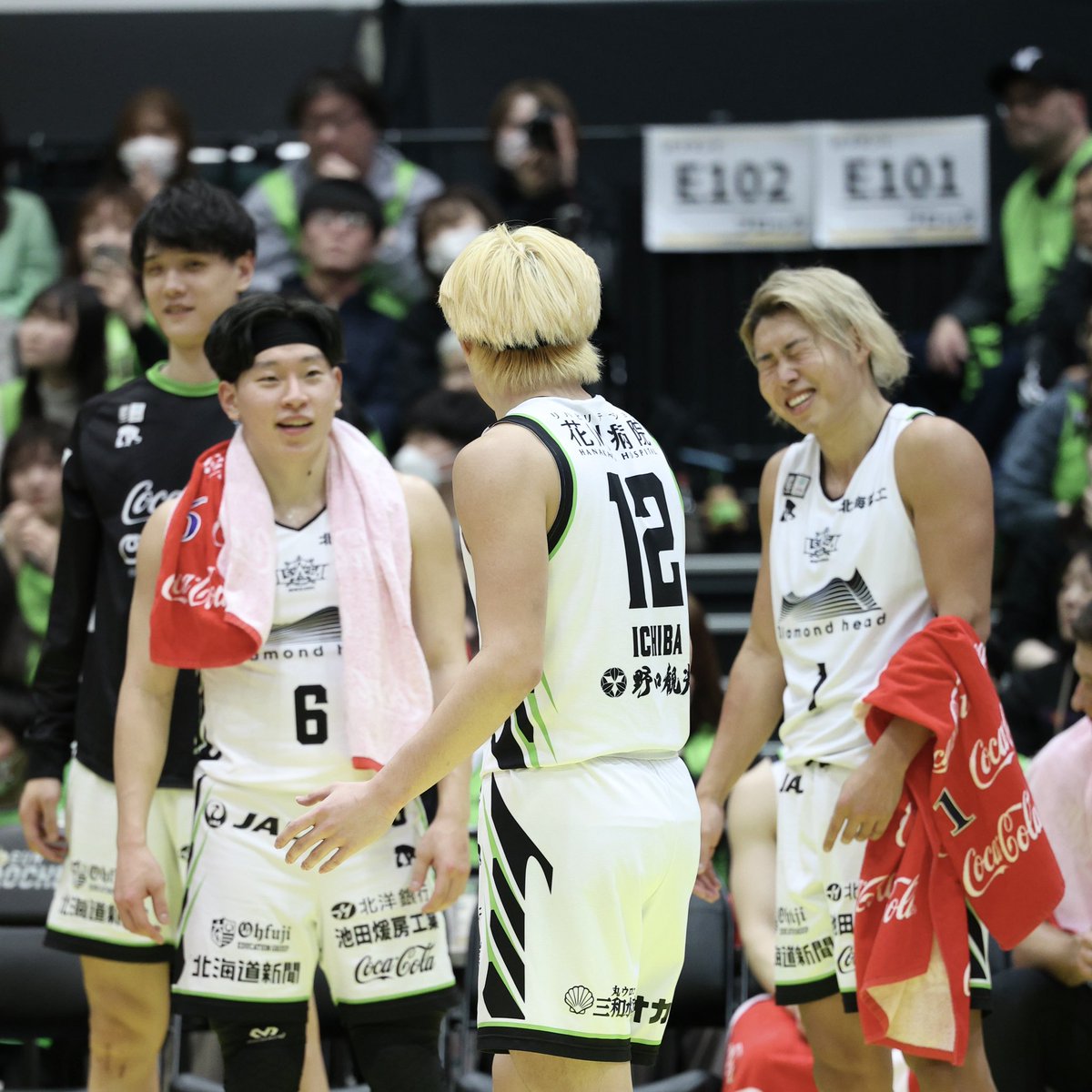 16_24054's tweet photo. ⠀
関野さんがかわいい写真！

251206 vs. 渋谷
#レバンガ北海道 #関野剛平 #市場脩斗 https://t.co/CSAtqjqU1n