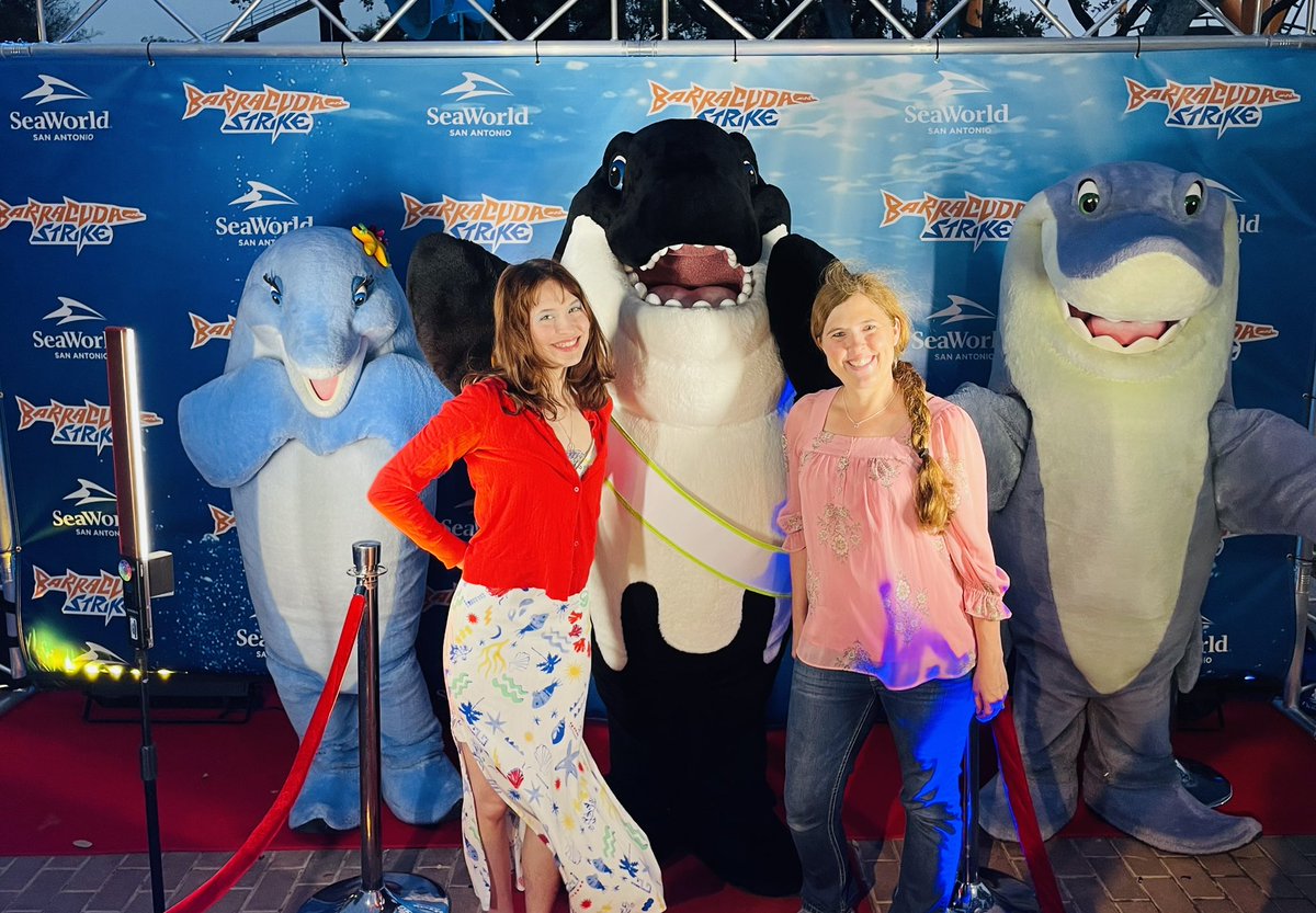 WhisperAmber's tweet photo. We had the best time celebrating Barracuda Strike, the new roller coaster at @SeaWorldTexas 

Natalie loved it! I was too scared so I watched on firm ground. 

The grand opening is March 7th! 

#seaworldtx @SeaWorld #SanAntonioTX https://t.co/ycihjggcoV
