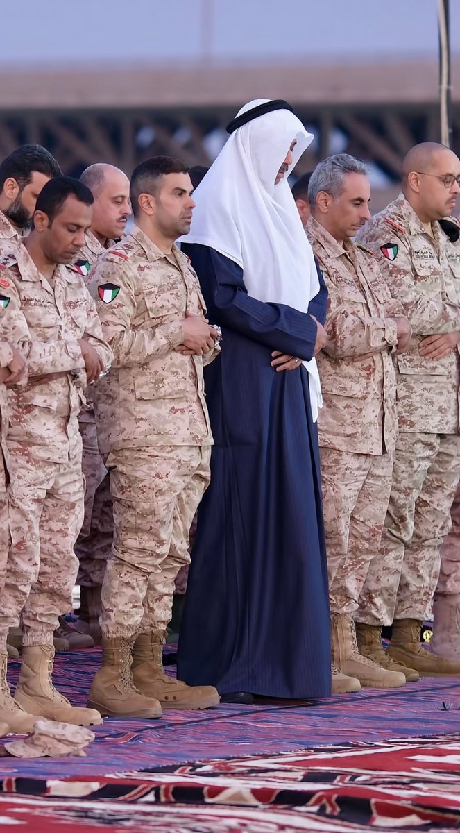 w2ili_'s tweet photo. اللهم إنا نستودعك أبطال الوطن، فاحفظهم بحفظك وتولّهم بعنايتك

#الكويت 
#الكويت_الله_حافظها https://t.co/m6bqCMamr6