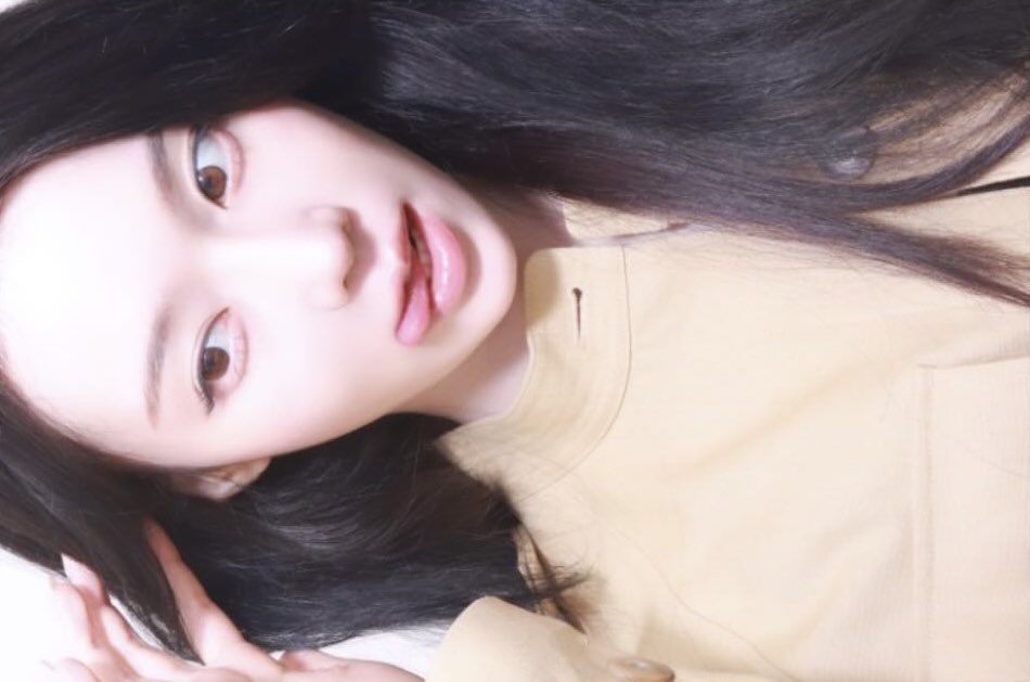 김민정 얼굴 tweet media