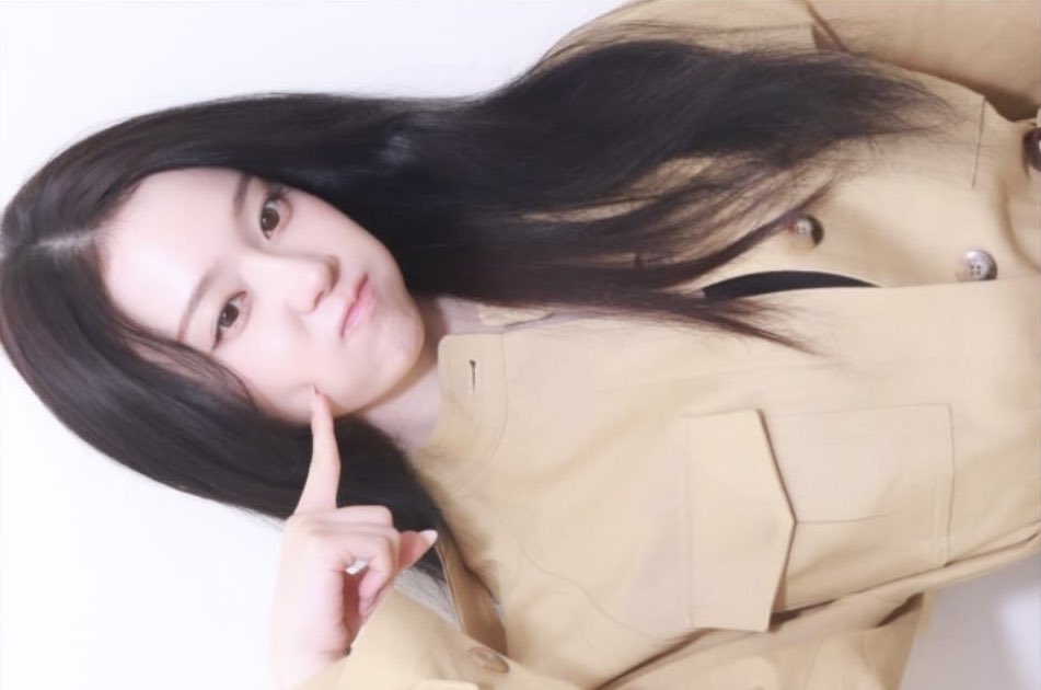김민정 얼굴 tweet media