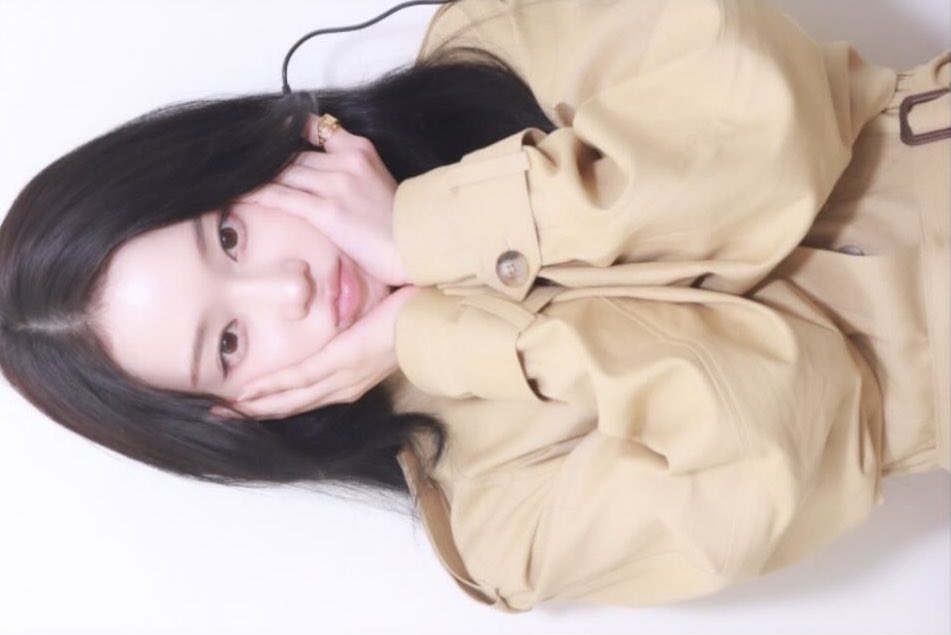 김민정 얼굴 tweet media