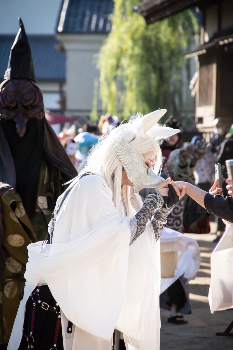 今、ハク様 Σ(°꒫°๑=͟͟͞)➳♡