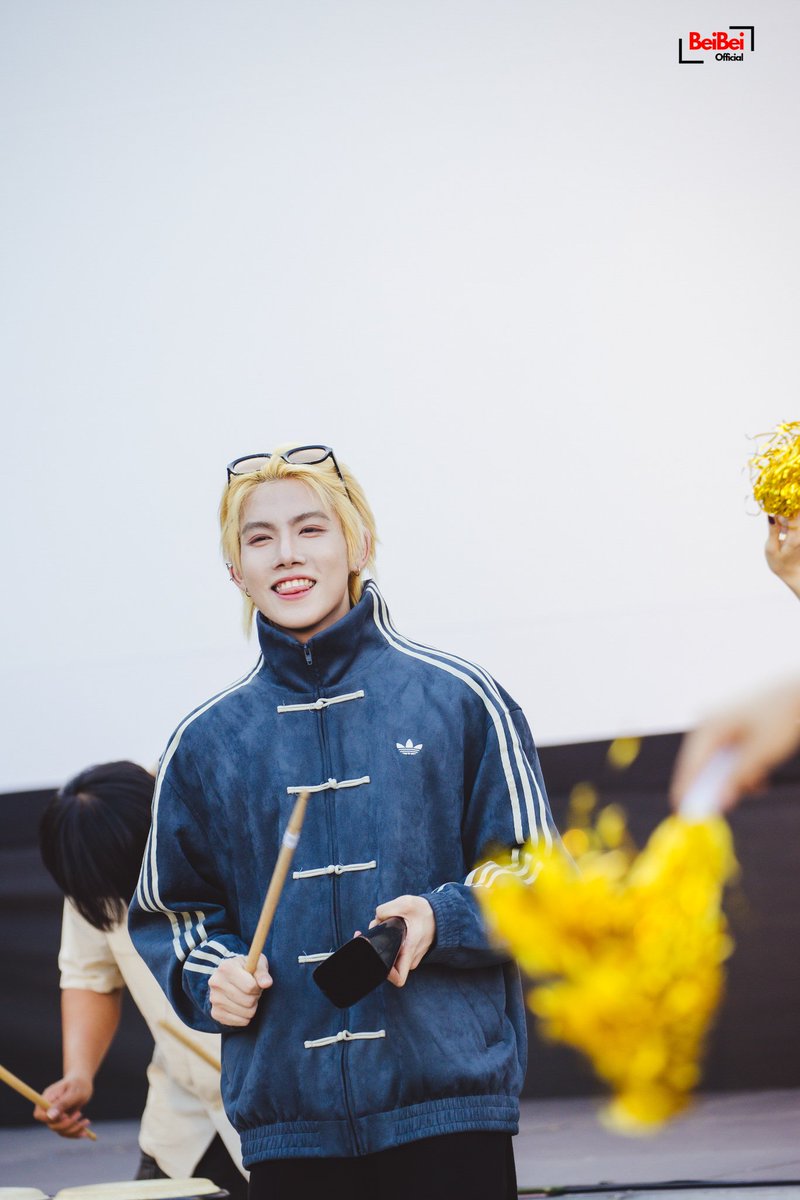 TGIF 🤟❤️ 

#BeiBeiKrit
#SHINEBOYSxBEIBEI
#ShineBoys