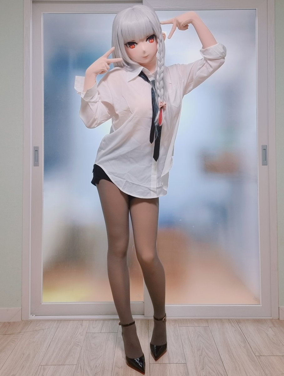 말라디 tweet media