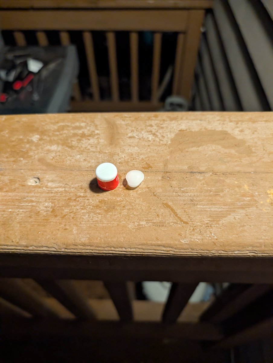 Josias Hueser tweet media