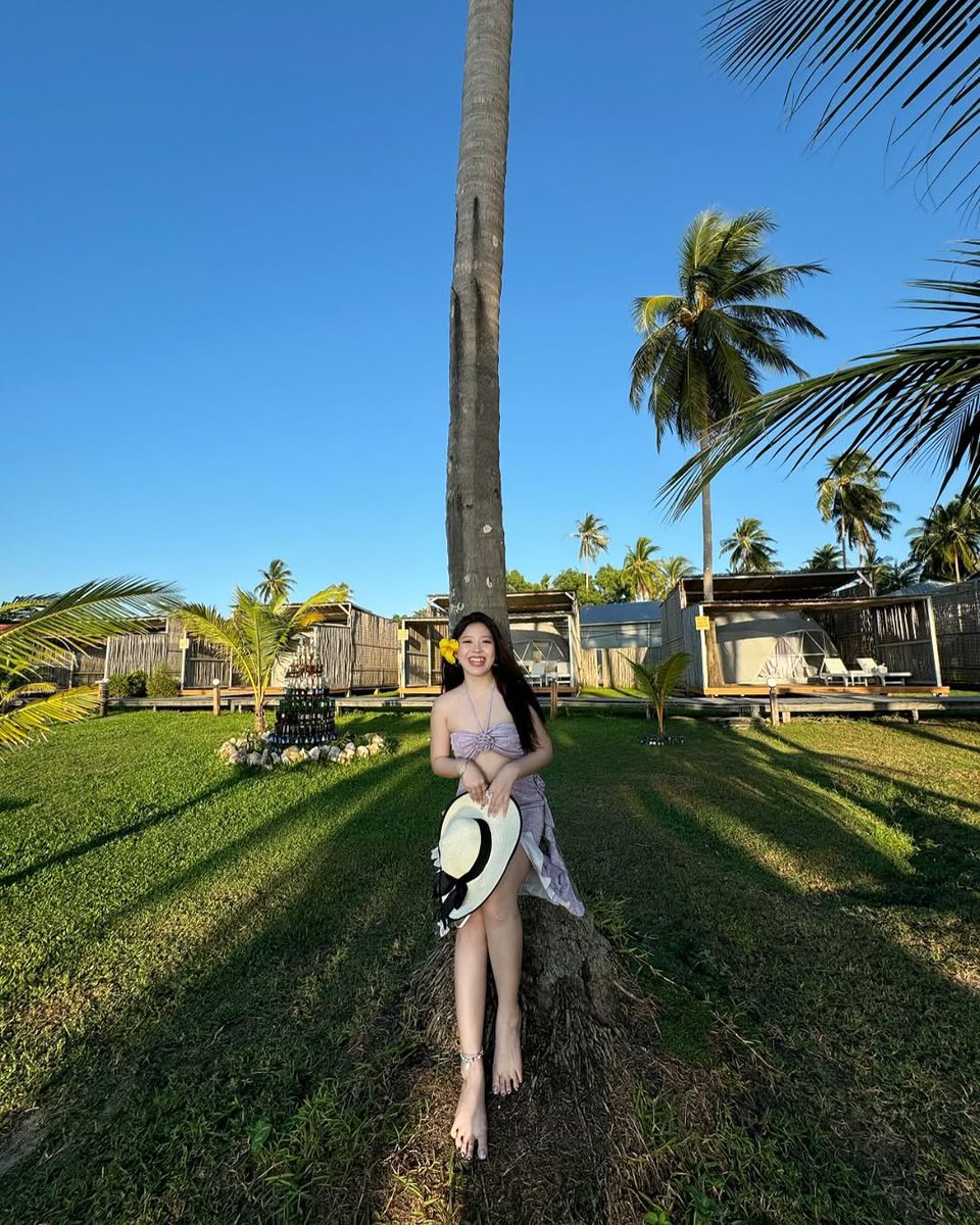 Emma phat tweet media