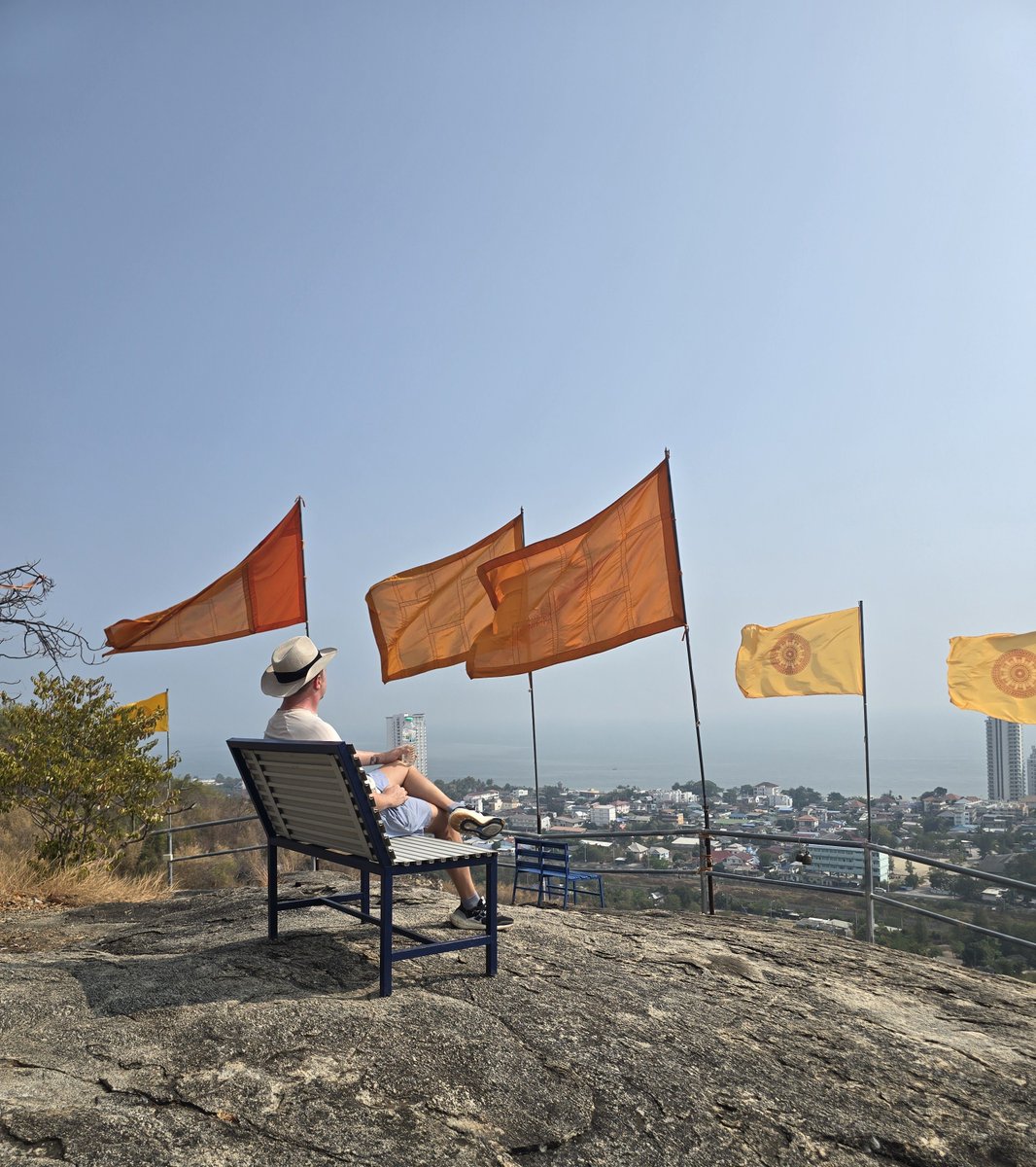 Niclas Holmgren (Oncozengemannen) tweet media