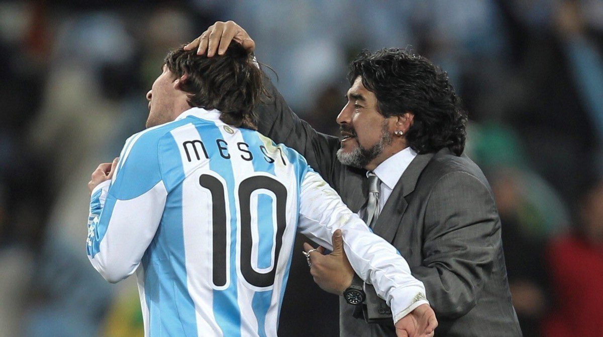 De más está decir que Diego fue muchas cosas pero sobre todo fue siempre el primer messista.