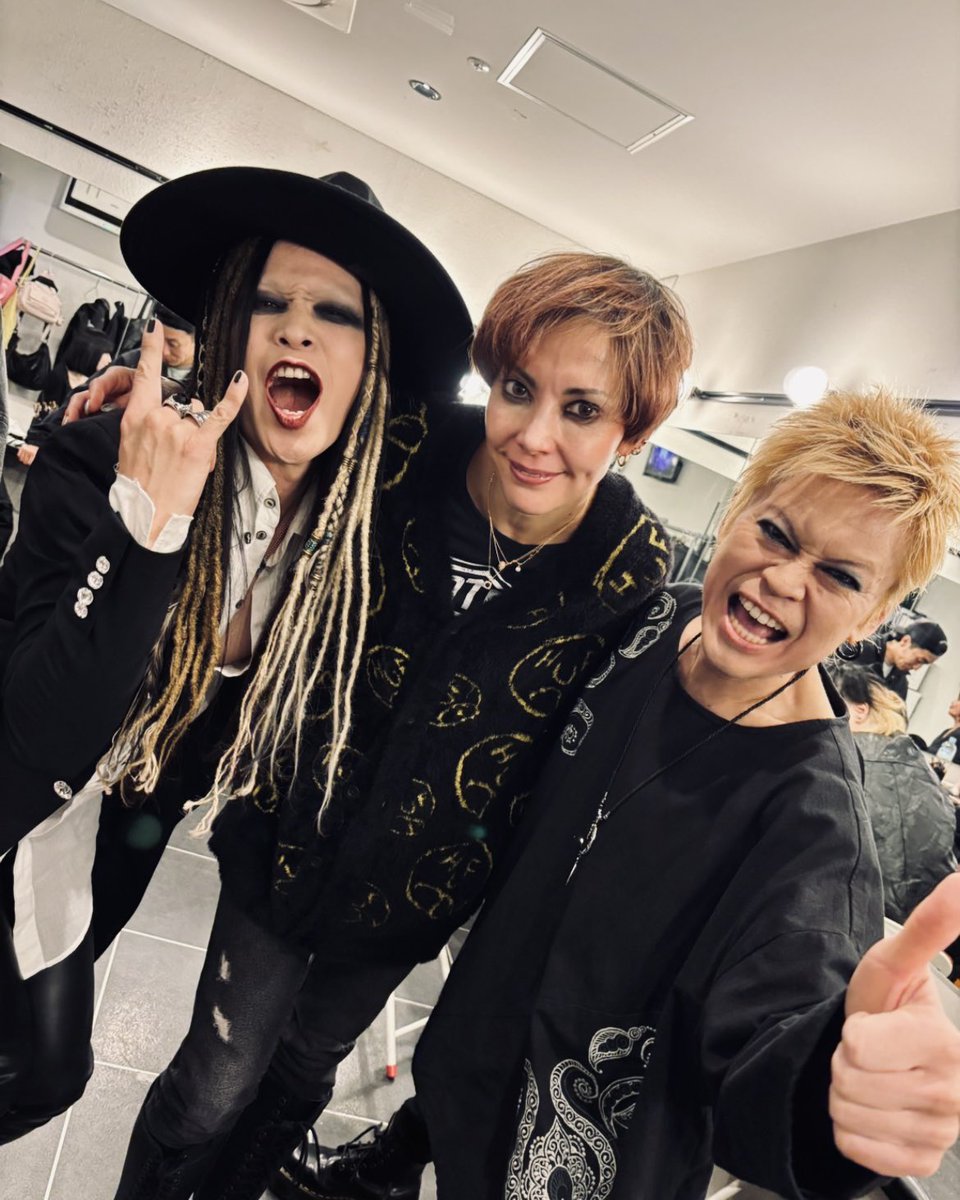 ヒロシ (@hiroshidesu0214) / Posts / X