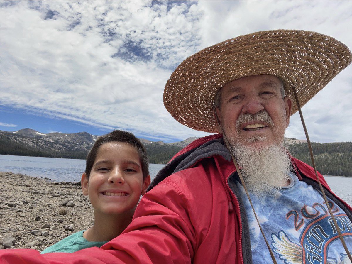 meg49er's tweet photo. My father who was 33 years sober and went through so many trials in life passed away today. He loved his #49ers and he loved his grandchildren even more. I am so heartbroken. Until we meet again dad #captianhook https://t.co/Ak5in2YRiY