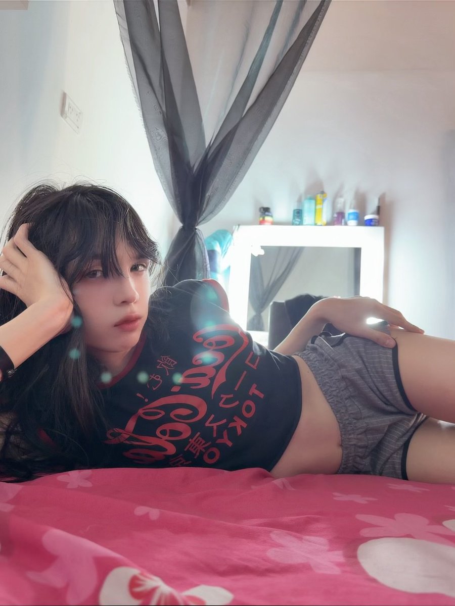 Rozsier🌸 tweet media