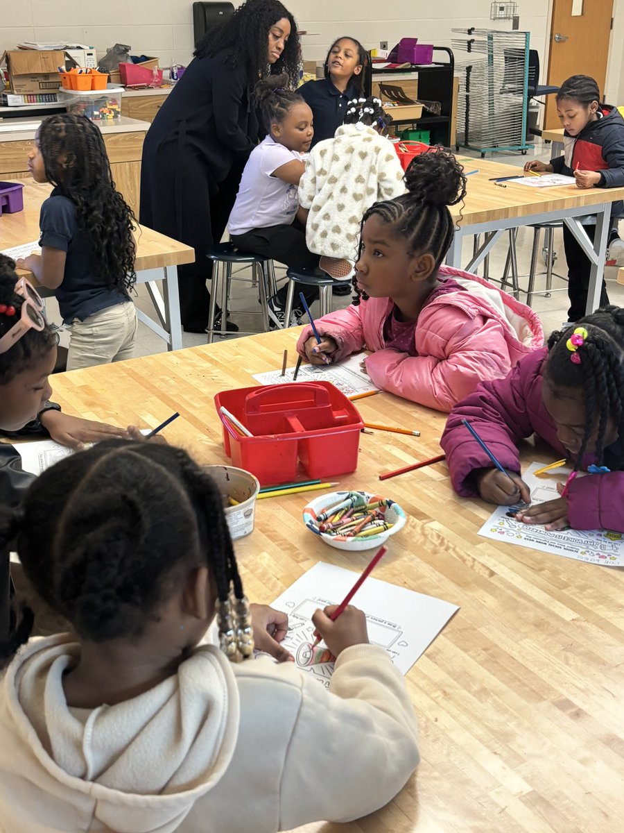 Ms. Pace, SSW tweet media