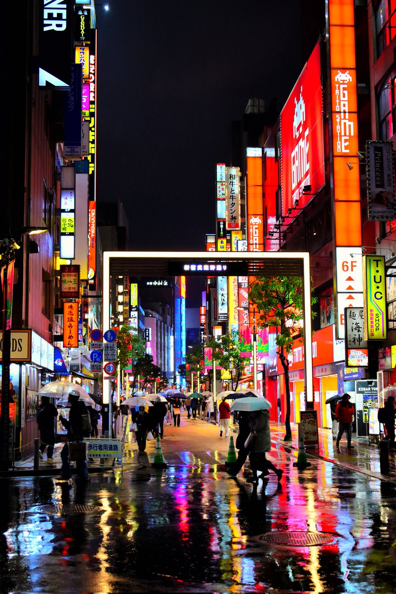 Lee Roberts tweet media