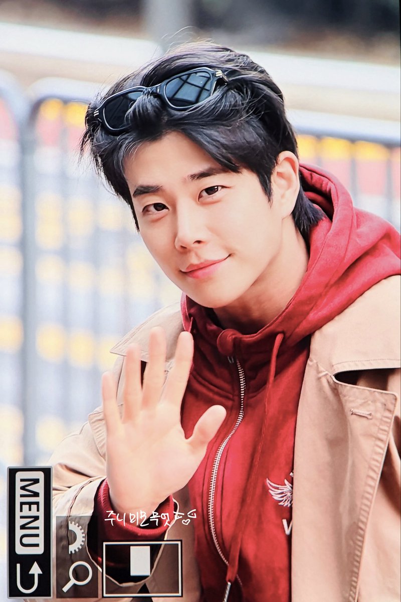 엠핱뚜💕 tweet media