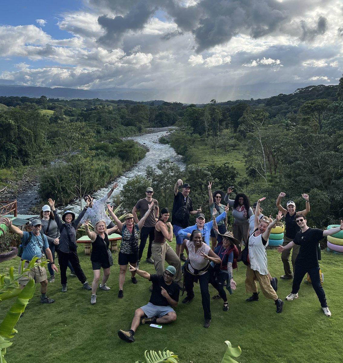 Summer Rayne Oakes tweet media