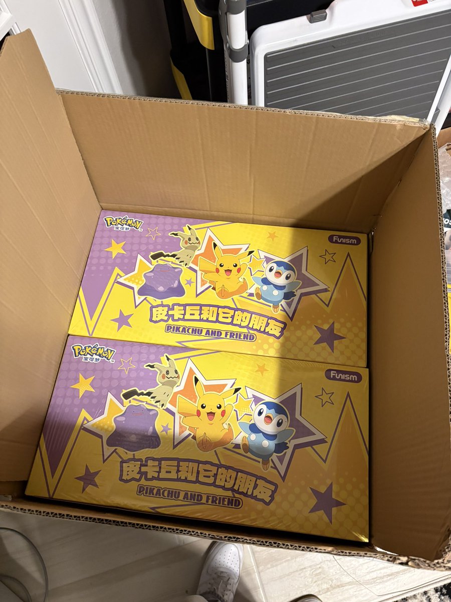 Dot’sCardShop tweet media