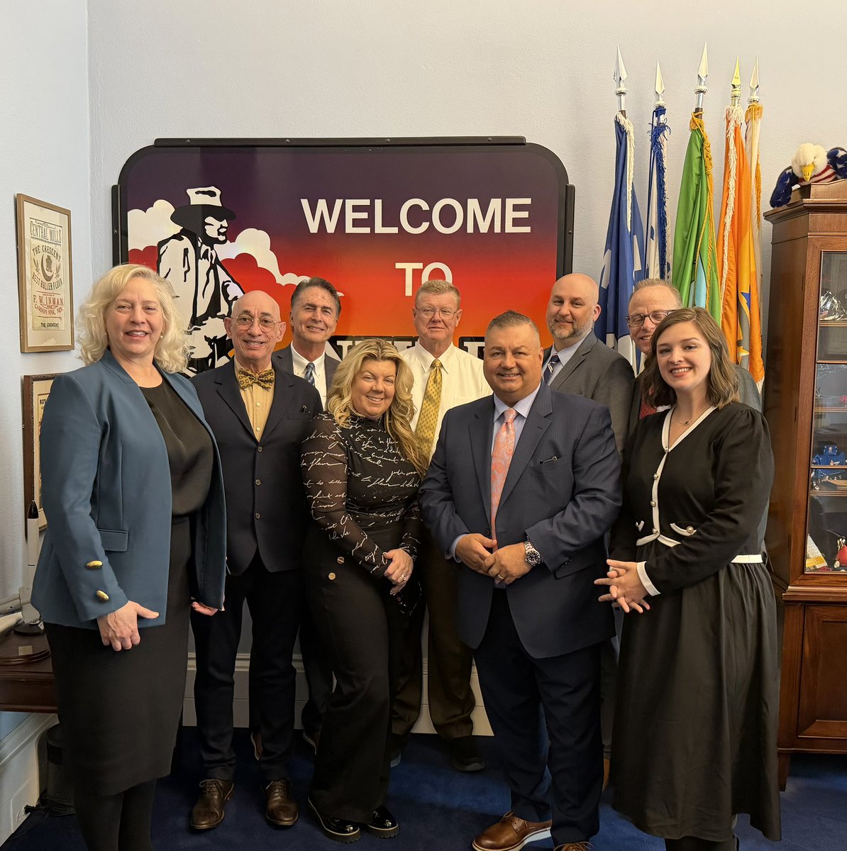 Mitch Fox tweet media