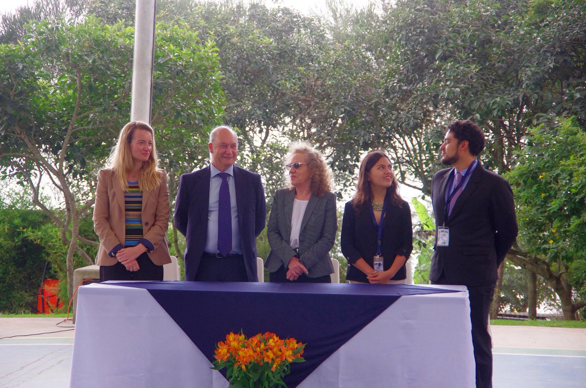 EmbEspañaEcuador tweet media