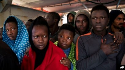 patobonato's tweet photo. Enviar africanos ilegales de 5to mundo a los países desarrollados es la nueva "arma" del siglo XXI

Los que están detrás de esto lo saben bien. Se llama ingeniería social.

A ellos vos, yo y todos les chupamos un huevo. Total ellos no van a vivir rodeados de esta gente.

Pero luego te venden el cuento de la inclusión.

Lo bueno es que la gente está despertando.