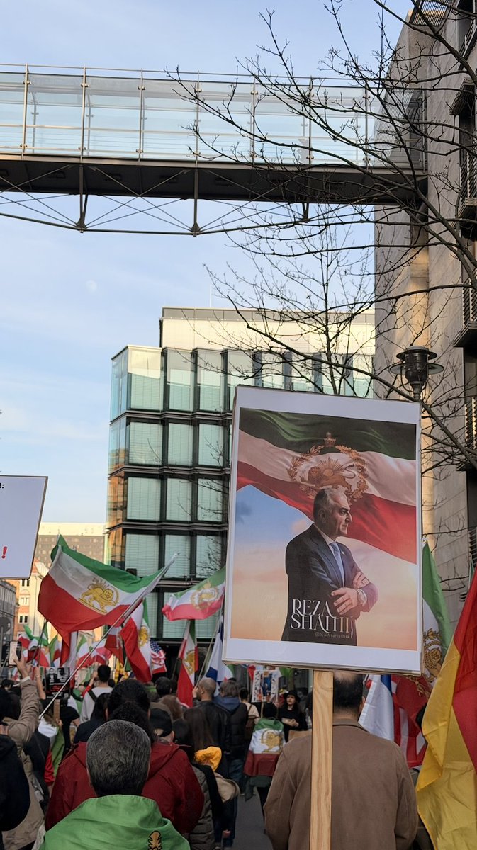 Pita 🇮🇷 tweet media