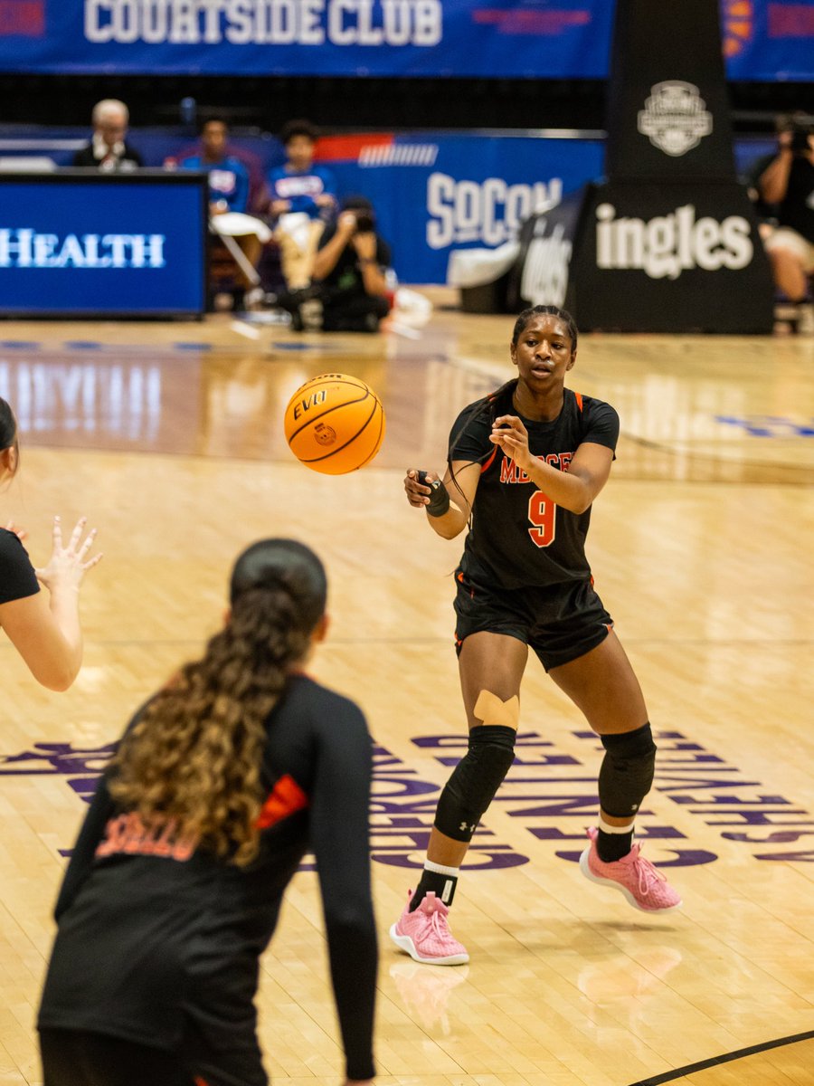 Mercer Women's Basketball tweet media