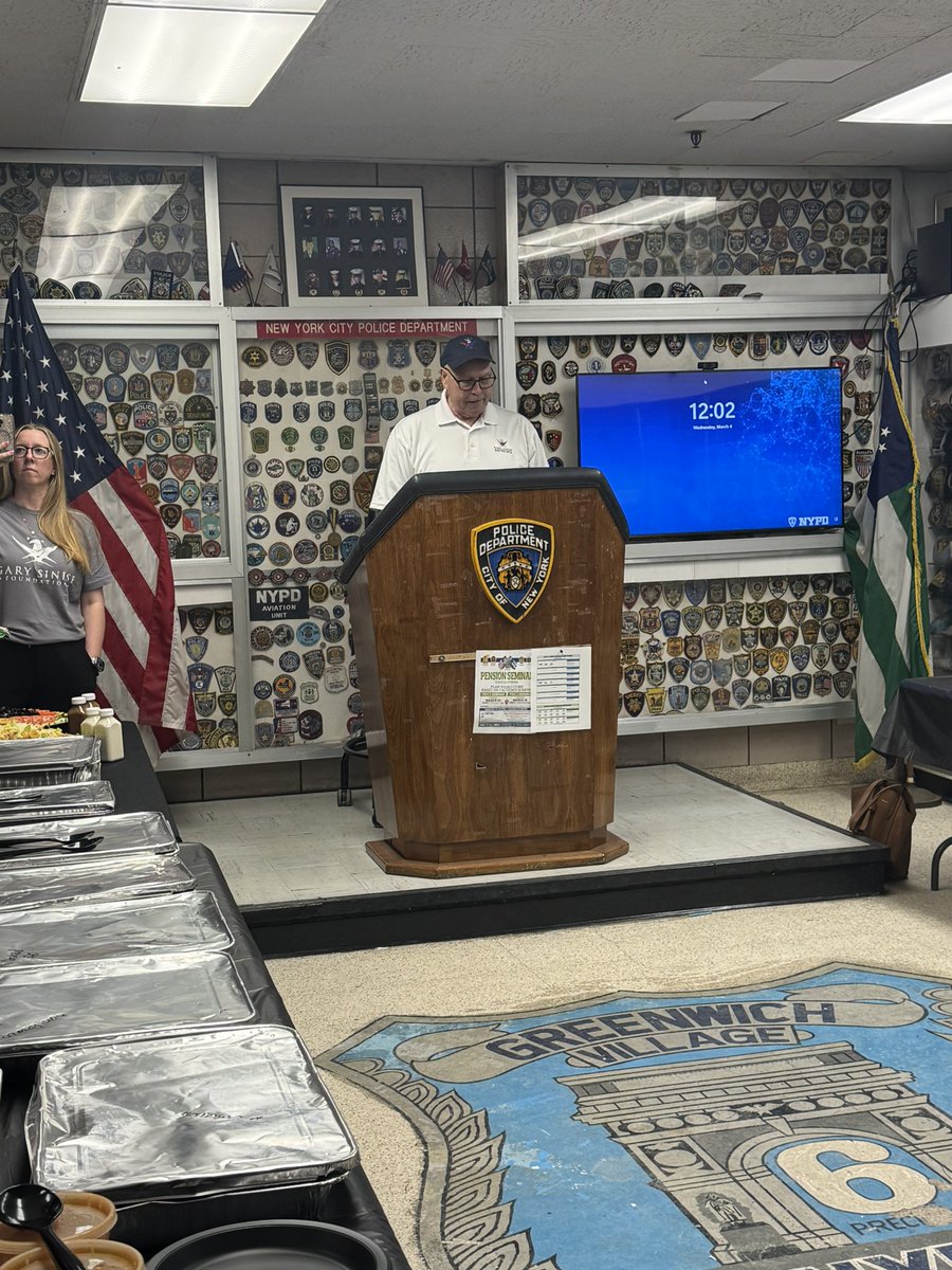 NYPD 6th Precinct tweet media