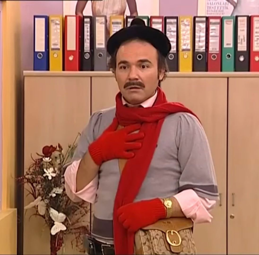 İspanyollar ispanyol paça pantolonun ispanyol paça pantolon olduğunu 
bilmiyormuş