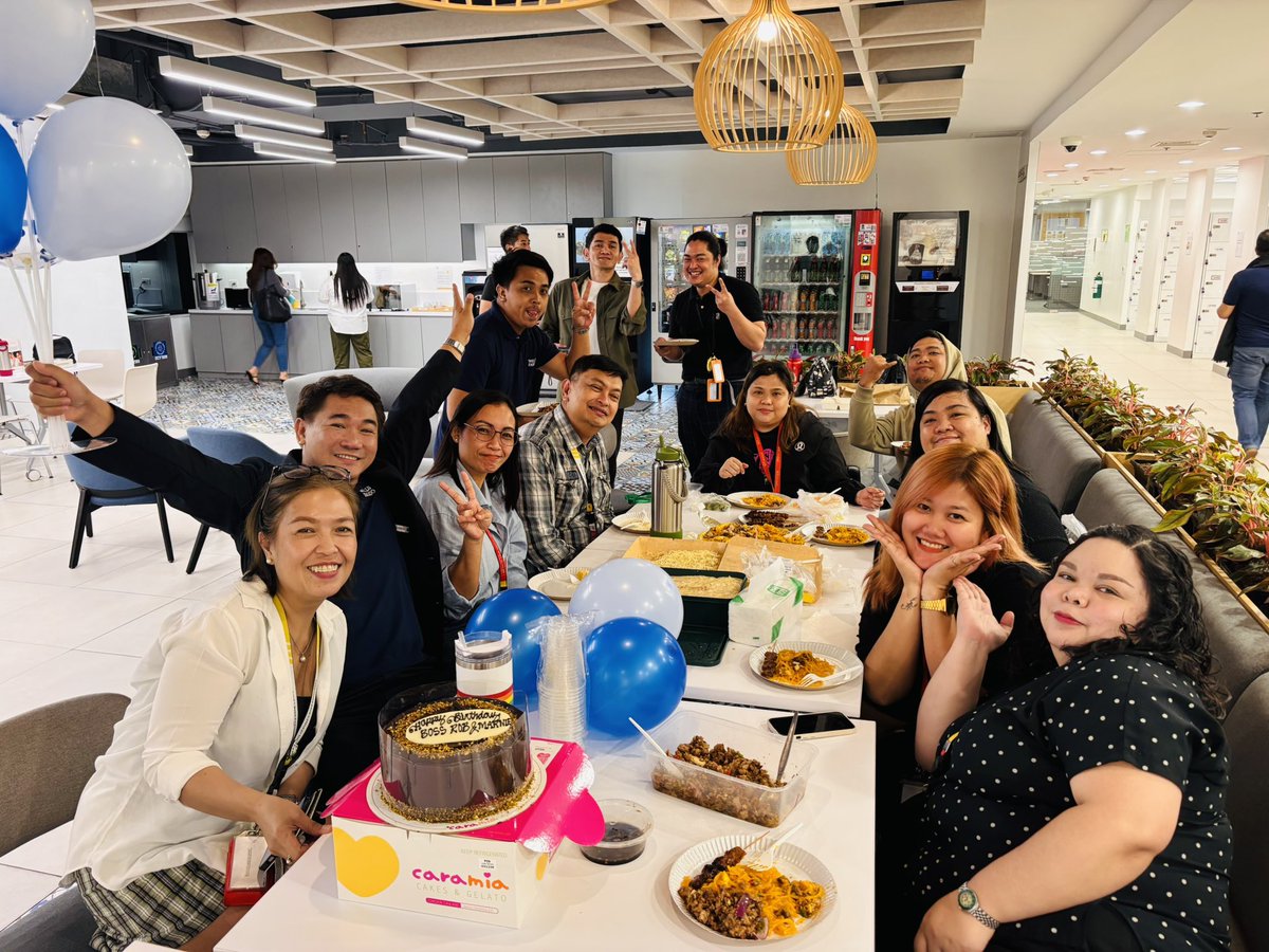 gentlerob's tweet photo. Feeling truly grateful for this amazing birthday surprise. Thank you, Team, for all the heartfelt messages, effort, and appreciation. I’m blessed to work and grow with such an incredible group. Here’s to more success together! 🙏🎉 https://t.co/B3c1Pu61TJ