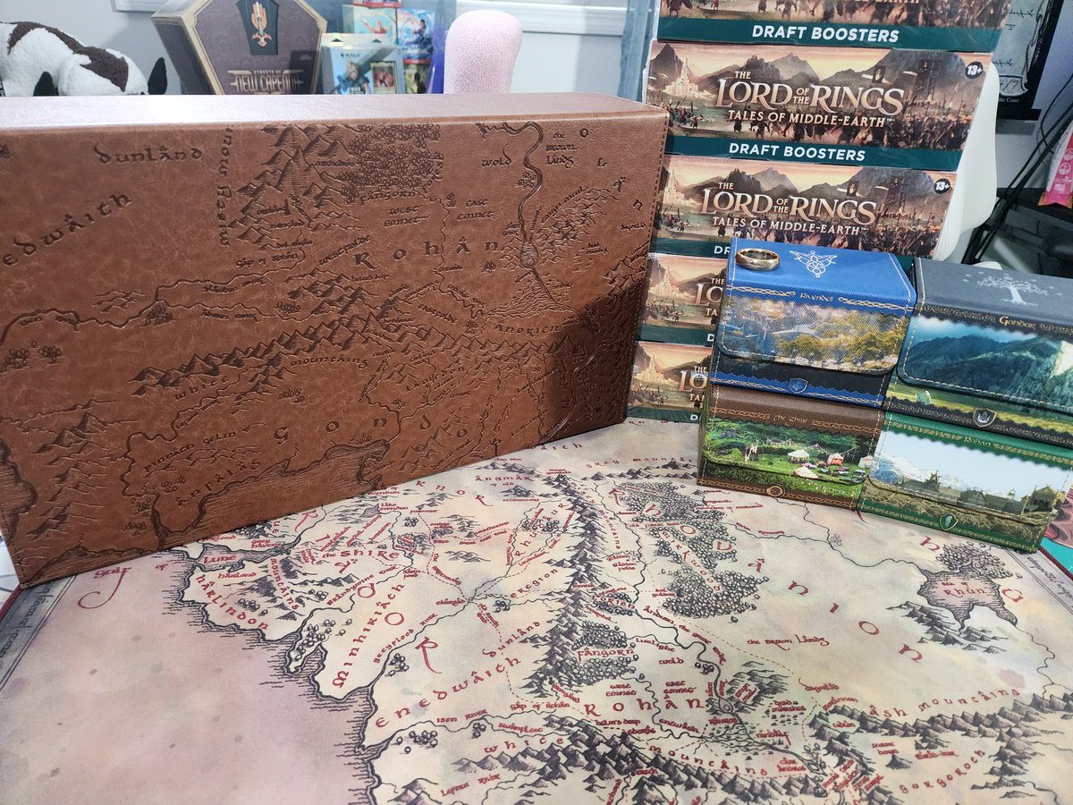 MTGNerdGirl tweet media