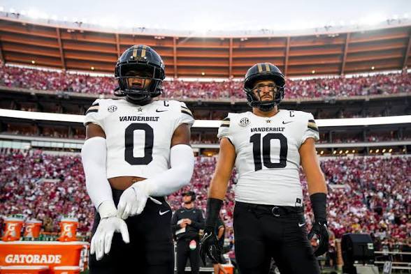 Elias Pearl 4⭐️ | ATH | tweet media