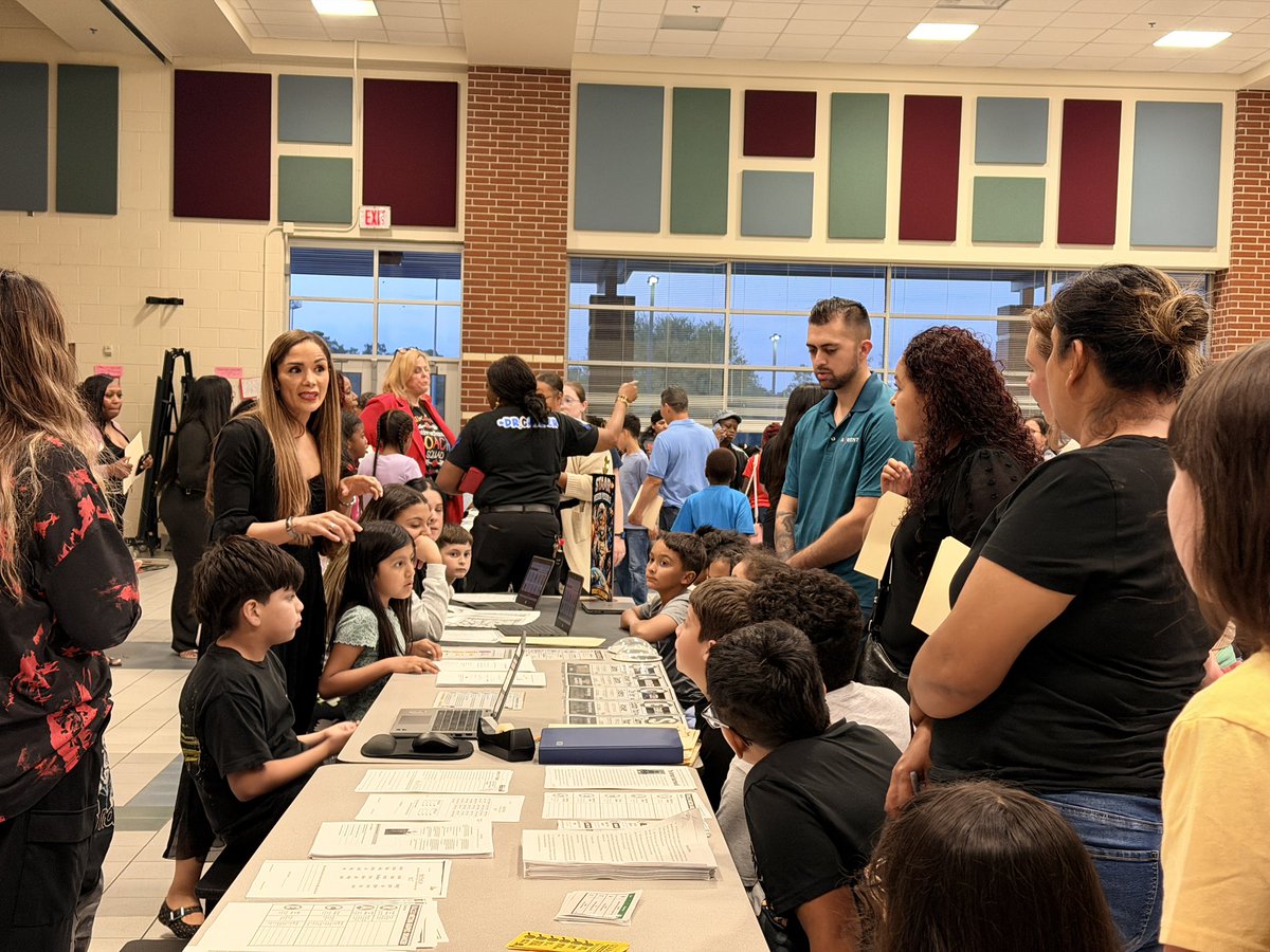 Allison Hillary tweet media