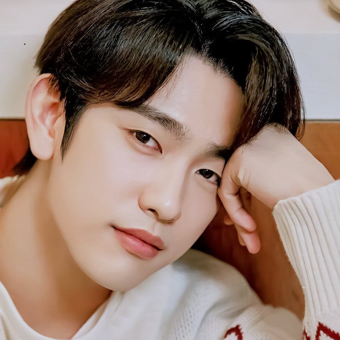 tvN confirma o elenco do próximo drama, “100 Days of Lies”, com Kim Yoojung, Park Jinyoung (GOT7), Kim Hyunjoo, Lee Moosaeng e Jin Sunkyu

O drama tem previsão de ir ao ar no segundo semestre.