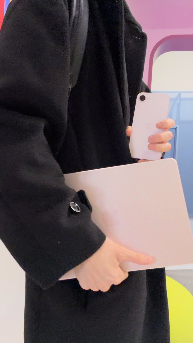 mamiyoshi_'s tweet image. MacBook Neo ブラッシュ