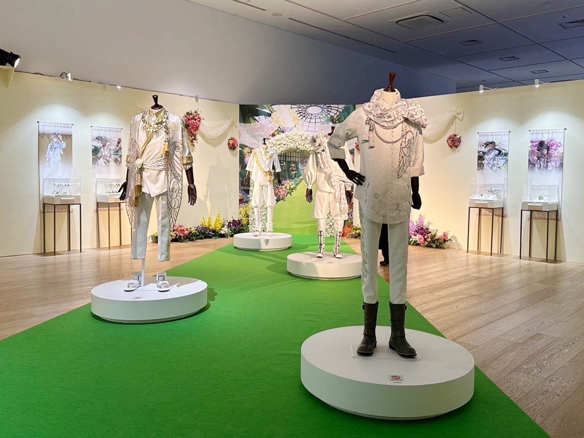 【#ツイステ の世界へ】
ディズニーのヴィランズに着想を得た人気ゲーム『ツイステッドワンダーランド』
イベントストーリーを追体験できる展覧会が開催
内覧会には声優の #岡本信彦 #市川蒼 も来場！
「ディズニー ツイステッドワンダーランド展」3/29まで
museum.or.jp/news/124721
#ツイステ展