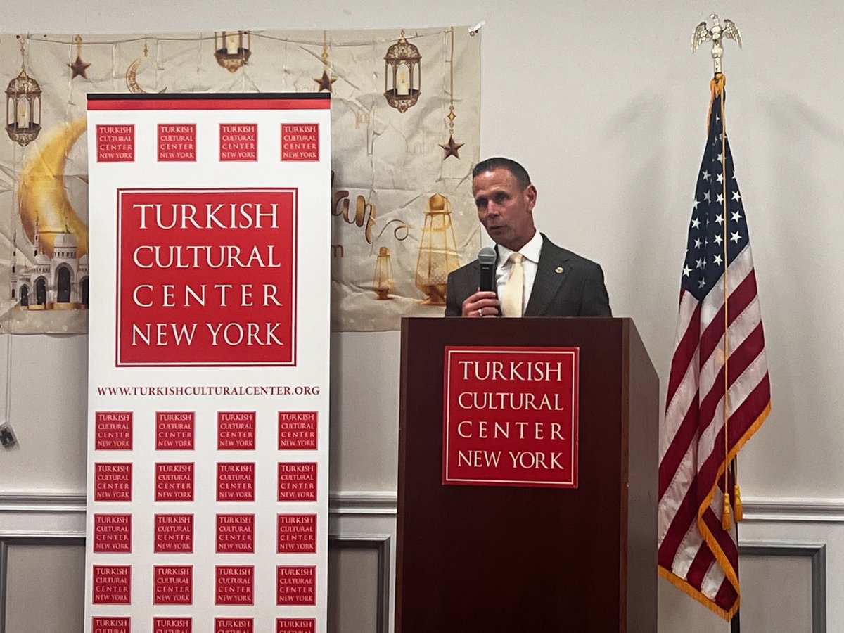 Suffolk County Police Department tweet media