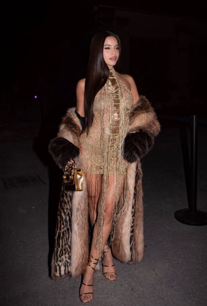 Emilia Mernes Updates tweet media