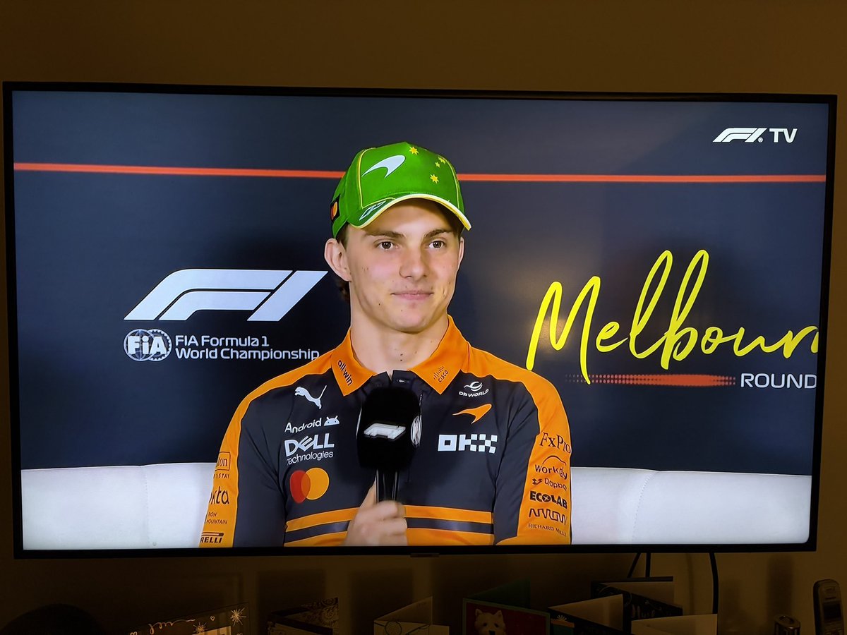 Carl 💥 Creative Coding Club tweet media