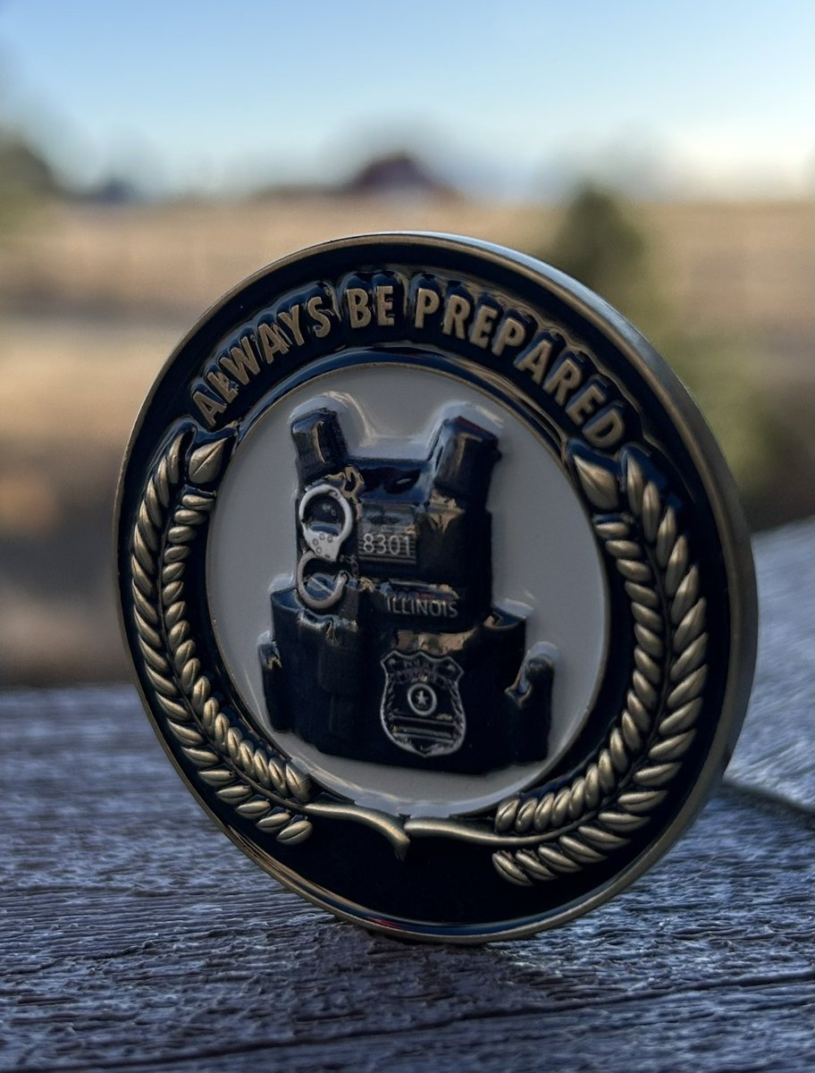 edocarroll's tweet photo. #ChallengeCoin Alert!
This was coin presented to me at w/a room full of #lawenforcement heroes in Illinois.
Proud to present w/Alicia Kozak--a friend & powerful presenter whose story reinforces why this work matters! Always Be Prepared!
@MagnetForensics #icac @ILPoliceChiefs https://t.co/FAYHxlQBHG