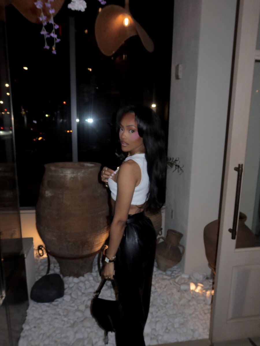 kaylaharnae's tweet photo. 🩶🤍🖤 ya lil baby https://t.co/Tvr5uXxl8w