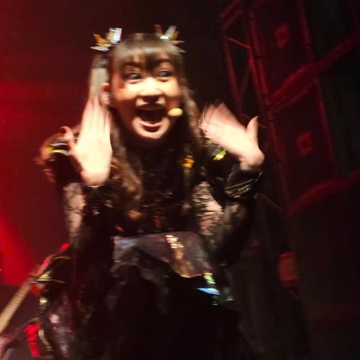 BabyMetalCol's tweet photo. yo al enterarme de la vuelta de @BABYMETAL_JAPAN a Colombia:

#COLOMBIAWANTSBABYMETALAGAIN https://t.co/gXKvQ6Djtq