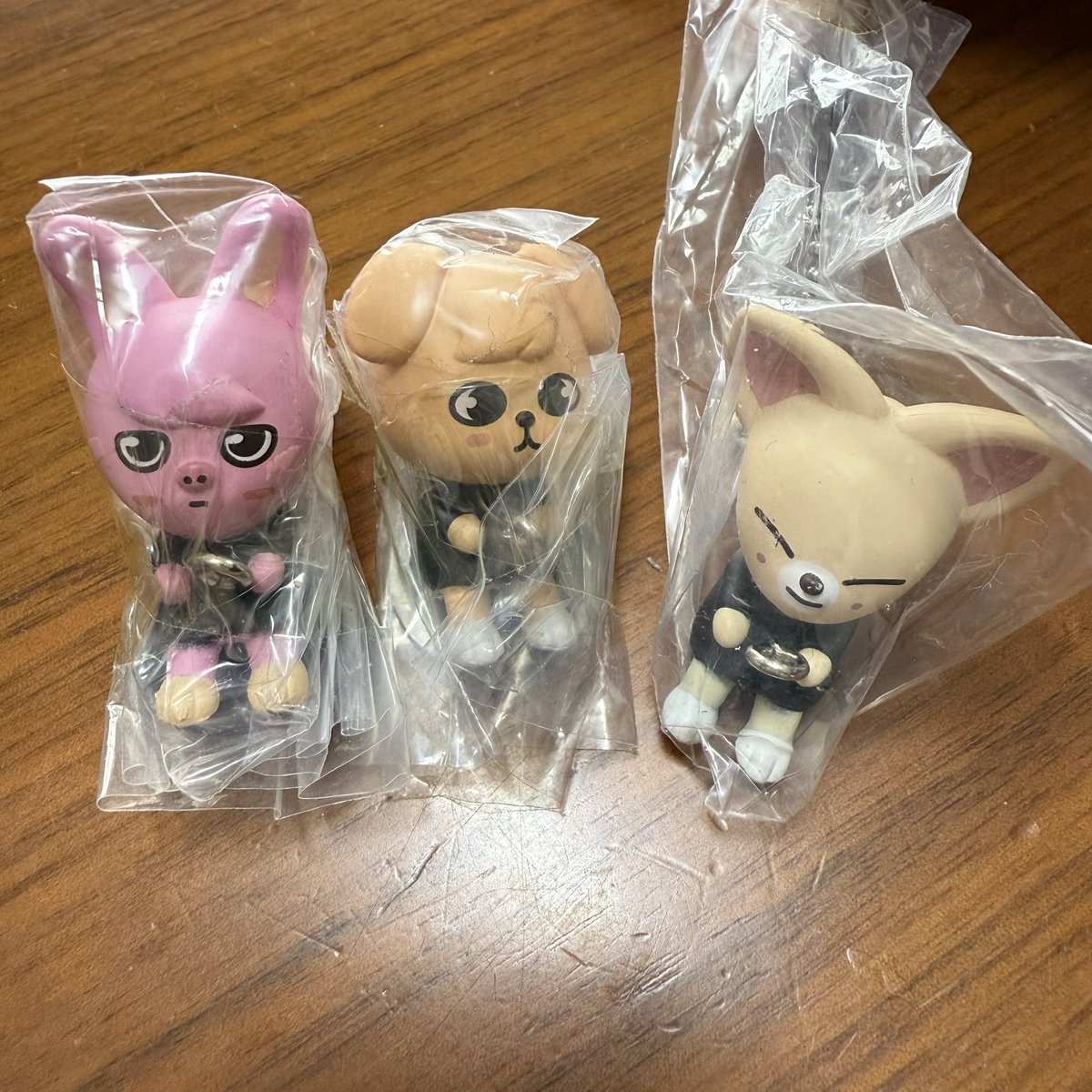 skullskz's tweet photo. straykids スキズ skzoo ガチャ交換

【譲】画像のもの
【求】全てヒョンジン、異種になりますがクリアリングへの交換も可（ライトマスコット以外）

大阪手渡し＞郵送希望です。
お気軽にお声掛けください🙇‍♀️ https://t.co/INFIvt3Z8o