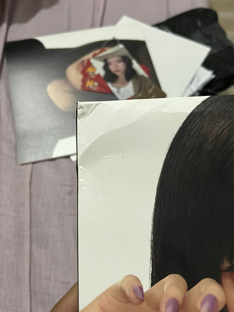 ao3mina's tweet photo. mais fotos e vídeos do estado do álbum https://t.co/94HdAYft1c