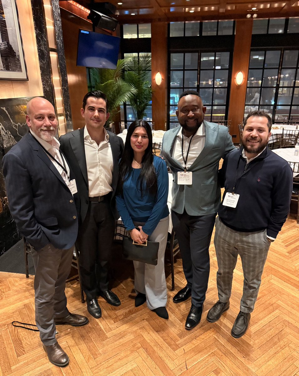 UCNSCardsFellows tweet media