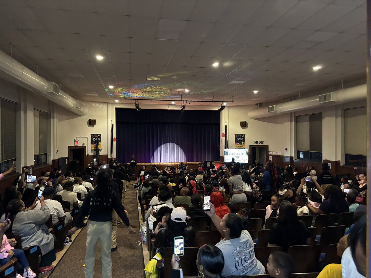 James Gordon tweet media