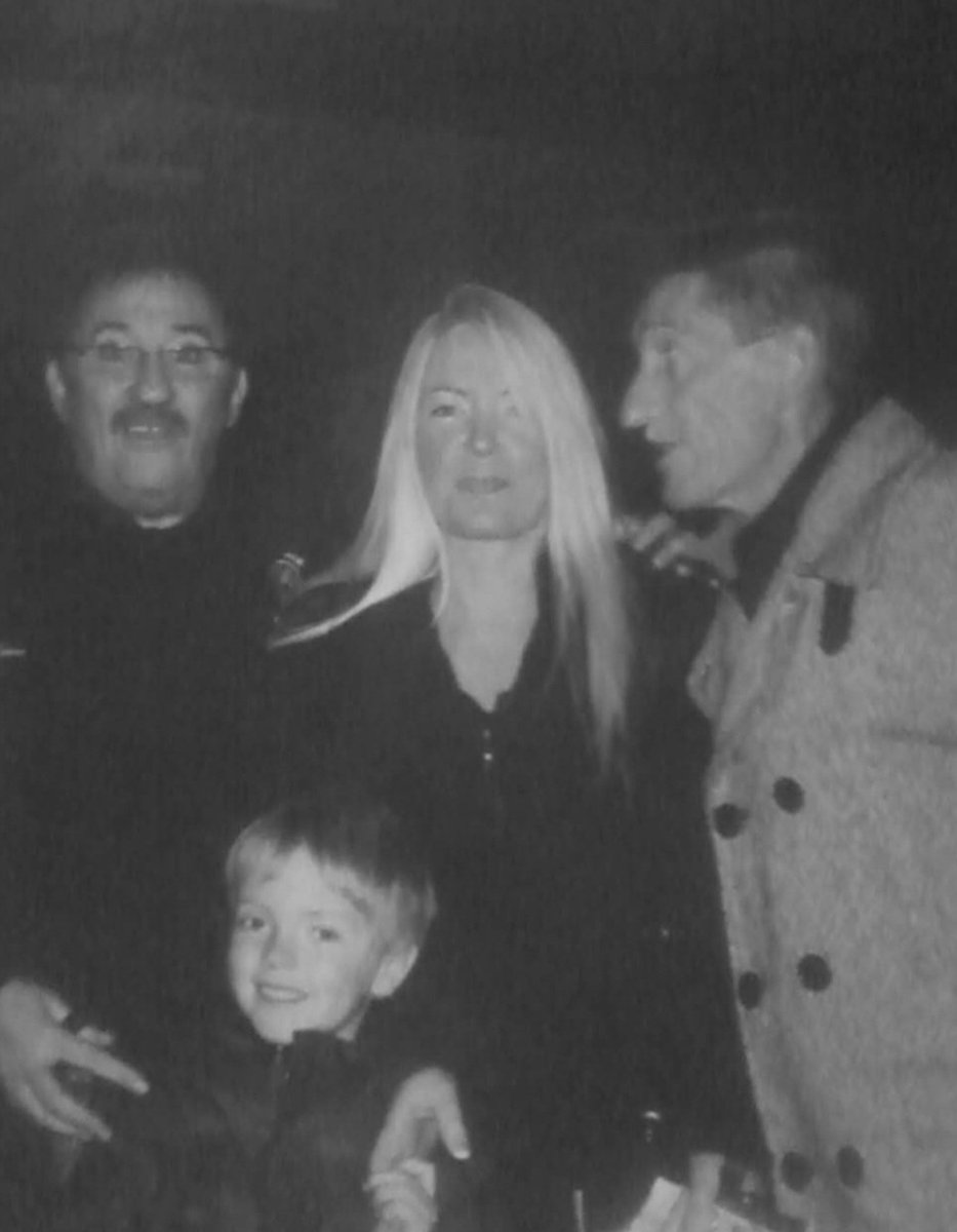 ShanyHagan's tweet photo. @PaulChuckle2 My son was overwelmed x he still  loves you x 25 years old  electrical engineer x he said happiest memerories the chuckle brothers after school every day xxx https://t.co/N0Tf1iLH2c