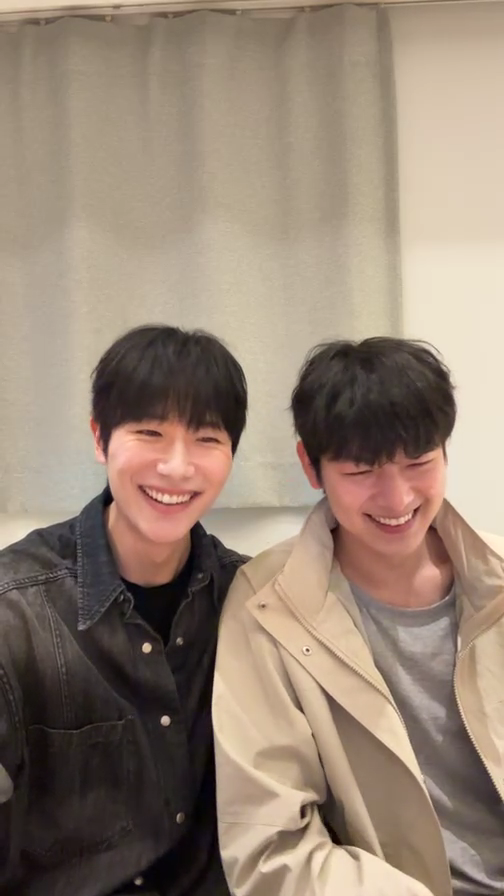 k_ening_10's tweet photo. 260305 정유 인스타 라이브 (Jeongyou IG Live)

with #우지한 배우님

#신정유 #Jeongyou #더맨블랙 #THEMANBLK
#언제나다시만나 #AlwaysMeetAgain 

🔗https://t.co/EcTWzcwyLY https://t.co/9Q8kDXAdn4