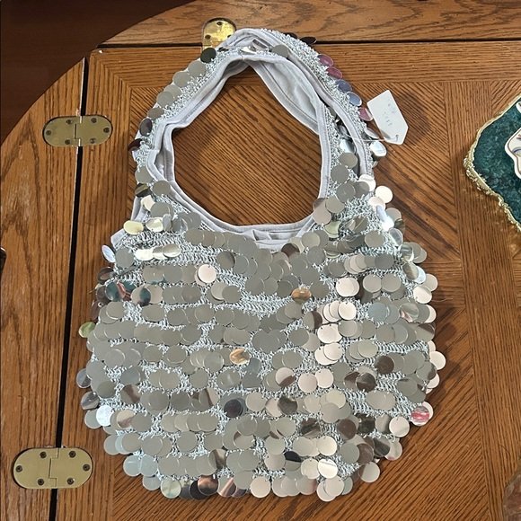 elizabeth tweet media