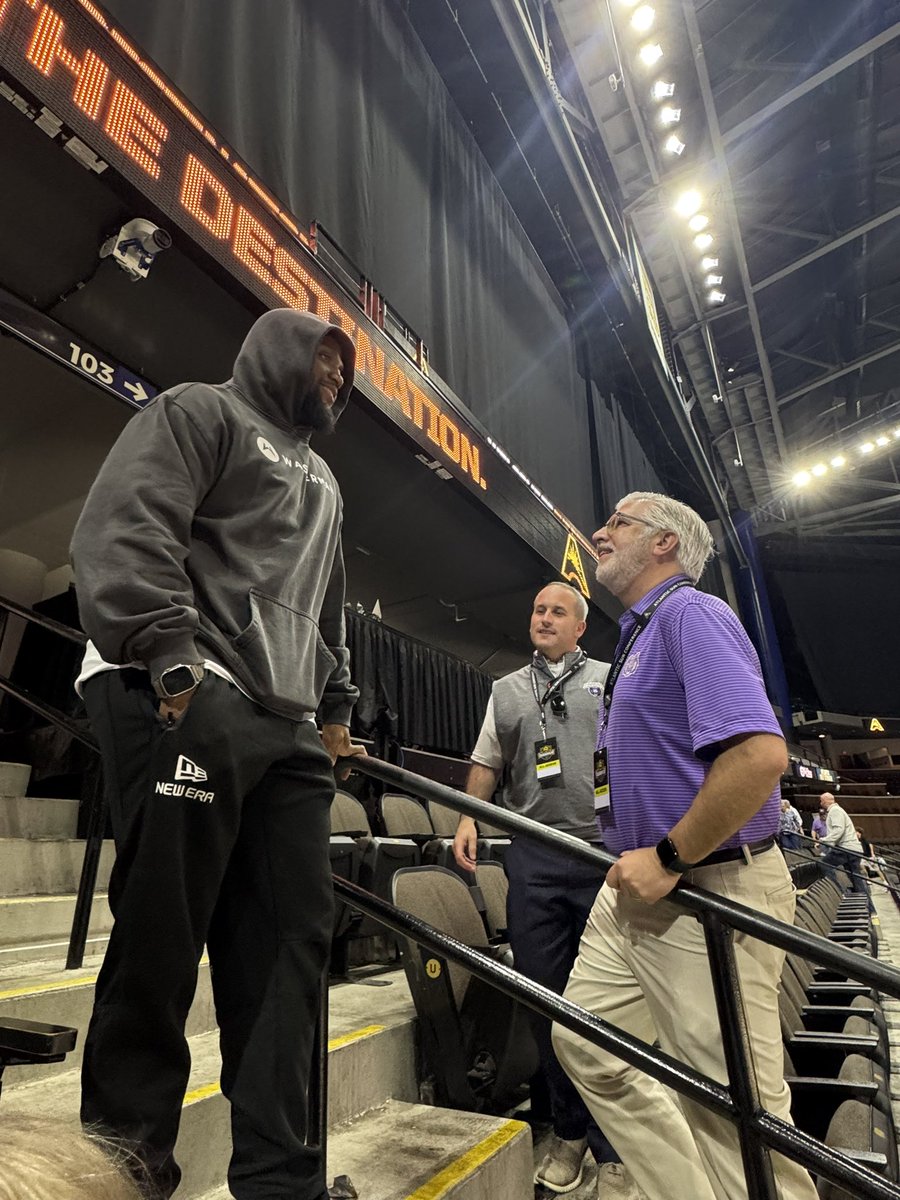 Justin Acri tweet media