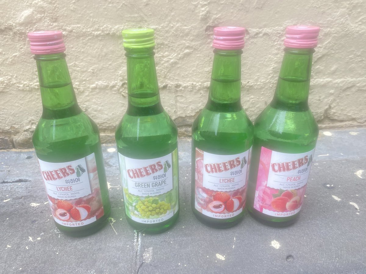 ieatbugmeat's tweet photo. Soju 🙈 https://t.co/pnJTkvOZVl